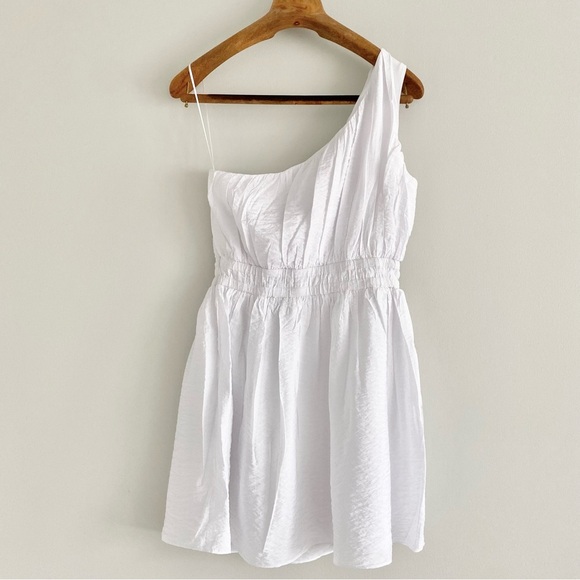 French Connection Linen White One-Shoulder Dress - Picture 3 of 6